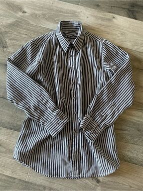 Women's Black and White Striped Button-Down Shirt - Classic Collared Top